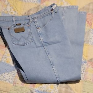 Men's Light Blue Wrangler Jeans